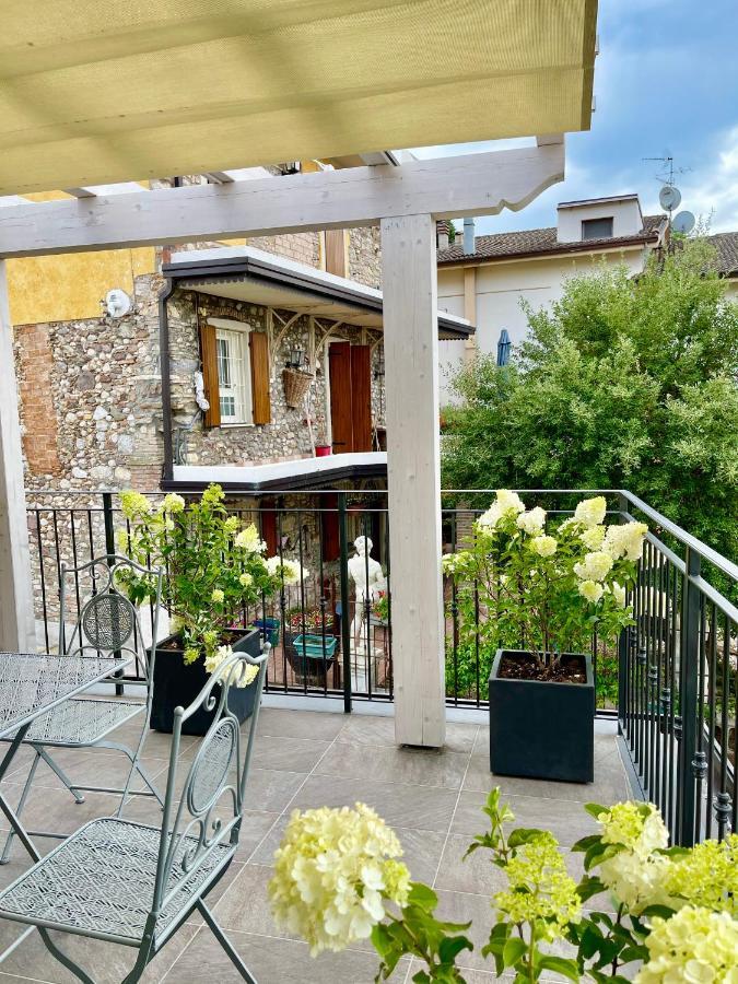 Ferienwohnung Dimora Di Charme Peschiera Del Garda Exterior foto